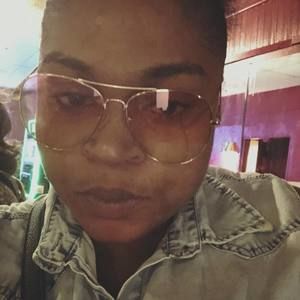 Meet your Posher, Aja